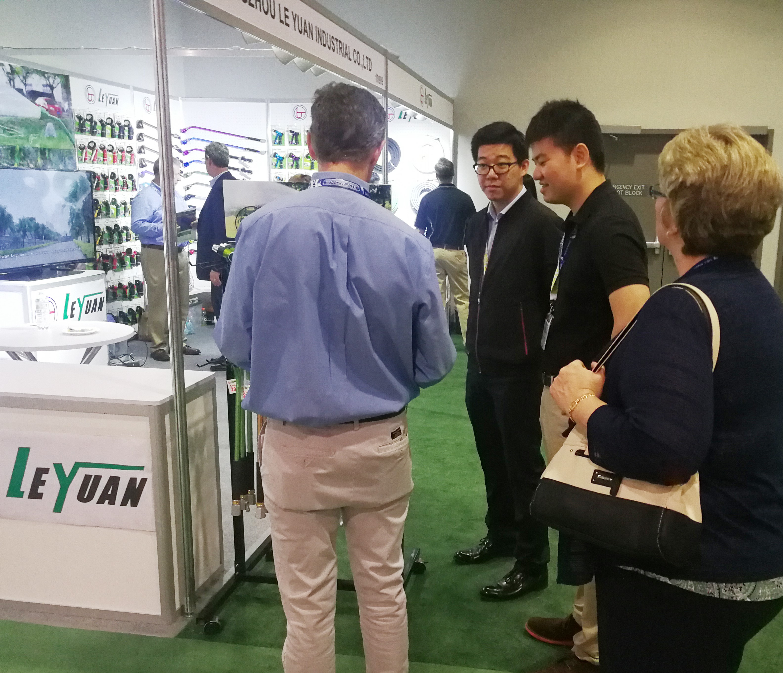  Holding a Booth at National Hardware Show 
